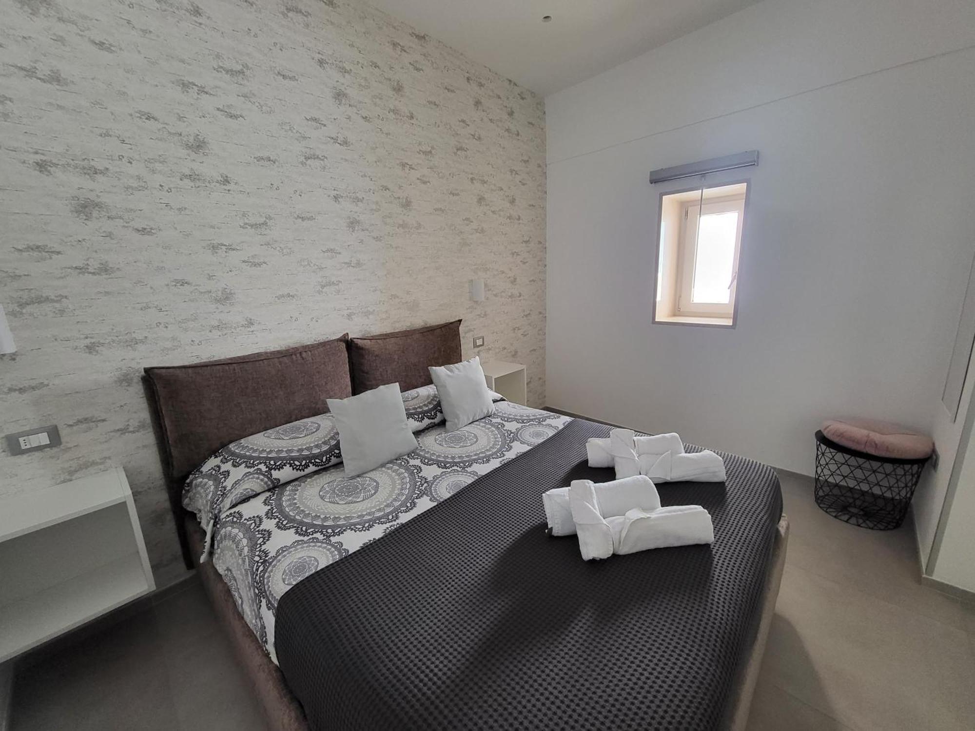 B&B Tra Le Vie Del Borgo Vieste Eksteriør bilde